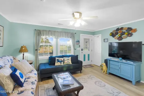 6815 Canal Drive Emerald Isle NC 28594