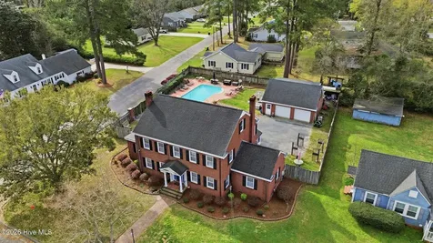 204 E College Street Whiteville NC 28472