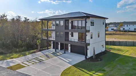 141 Dogwood Lane Hampstead NC 28443