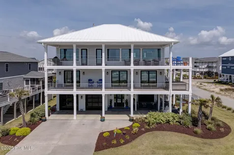 1423 N Shore Drive Surf City NC 28445