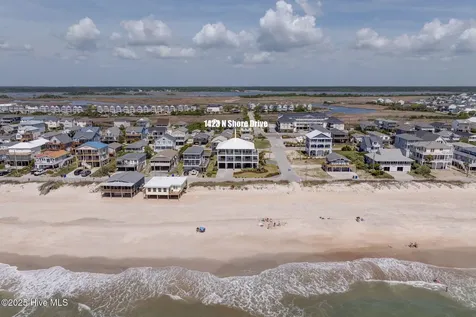 1423 N Shore Drive Surf City NC 28445