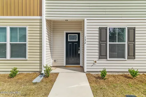 132 Buckhorn Avenue Holly Ridge NC 28445