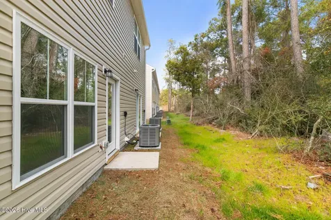 132 Buckhorn Avenue Holly Ridge NC 28445