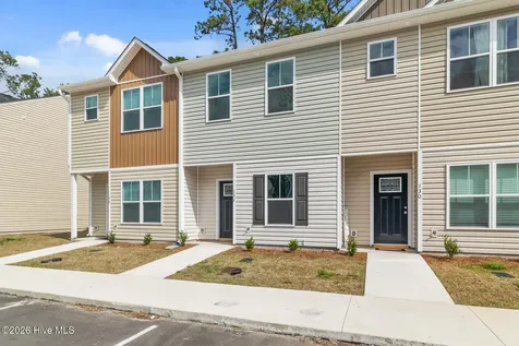 132 Buckhorn Avenue Holly Ridge NC 28445