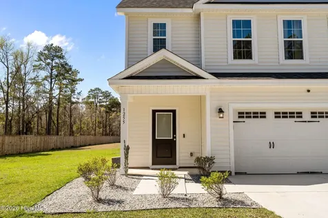 1255 Pickett Road Jacksonville NC 28540