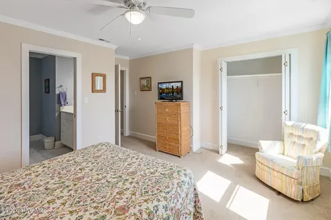 1711 E Fort Macon Road Atlantic Beach NC 28512