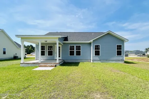 825 Hidden Bridge Drive Jacksonville NC 28546