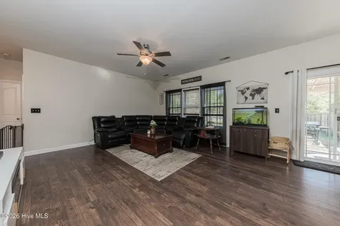 101 Boysenberry Fields Road Maple Hill NC 28454