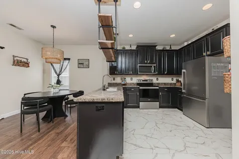 101 Boysenberry Fields Road Maple Hill NC 28454