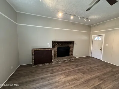 14880 Phillips Drive Laurinburg NC 28352