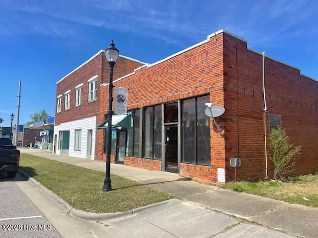 105 E Broad Street Elizabethtown NC 28337