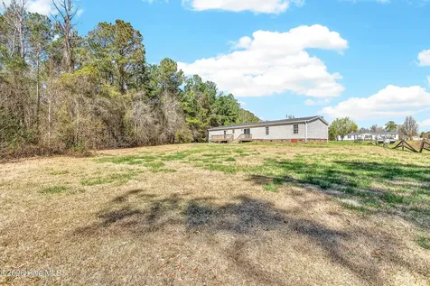 113 Roan Court Jacksonville NC 28546