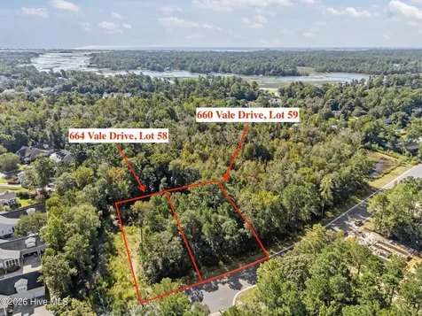 660 & 664 Vale Drive Wilmington NC 28411