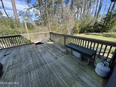 109 Ashley Lane Beaufort NC 28516