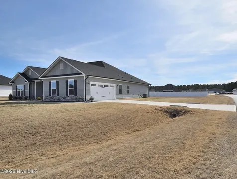 5015 Holly Hill Court Battleboro NC 27809