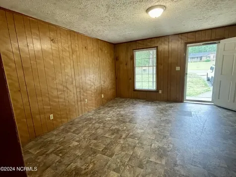 132 Deerfield Road Rockingham NC 28379
