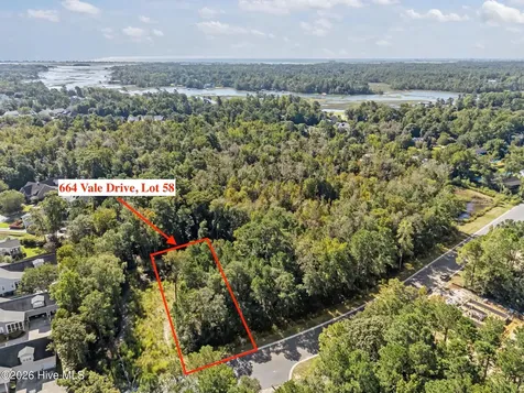 664 Vale Drive Wilmington NC 28411