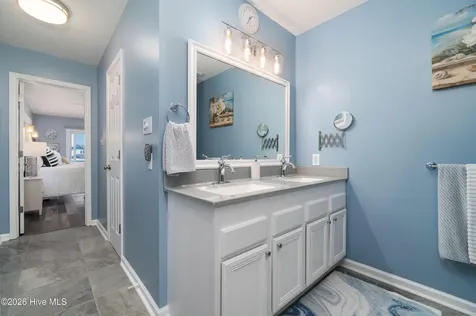330 Cape Lookout Loop Emerald Isle NC 28594