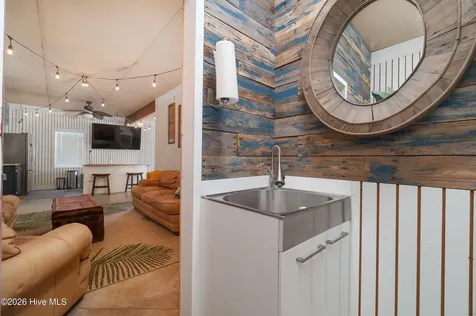 330 Cape Lookout Loop Emerald Isle NC 28594