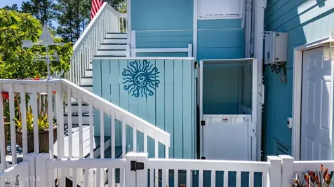 330 Cape Lookout Loop Emerald Isle NC 28594