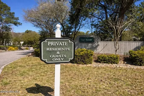 330 Cape Lookout Loop Emerald Isle NC 28594