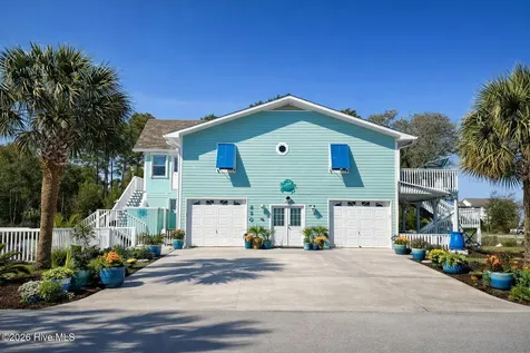 330 Cape Lookout Loop Emerald Isle NC 28594