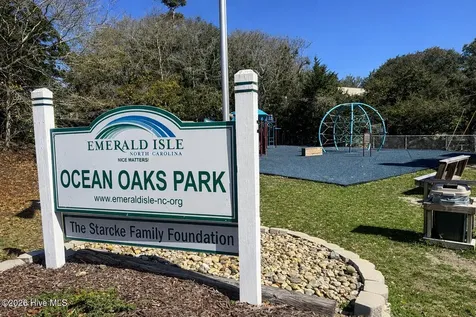 330 Cape Lookout Loop Emerald Isle NC 28594