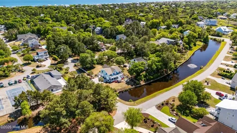 330 Cape Lookout Loop Emerald Isle NC 28594