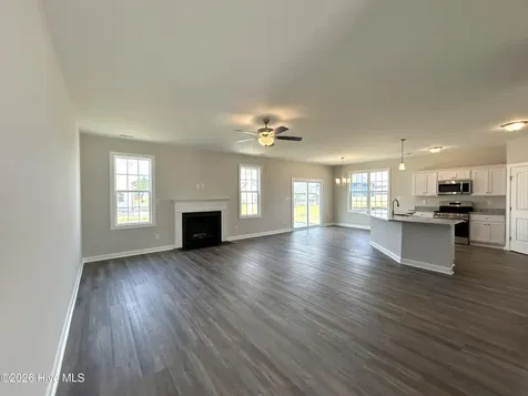 824 Hidden Bridge Drive Jacksonville NC 28546