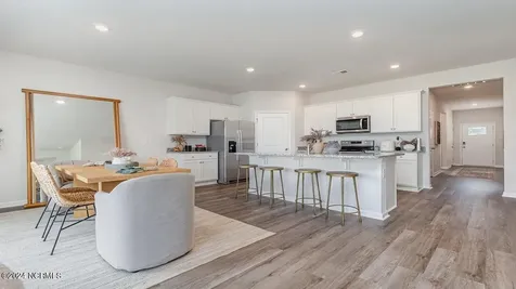 1281 Woodhouse Drive NW Ash NC 28420