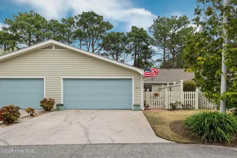 211 Inland Greens Circle Wilmington NC 28405