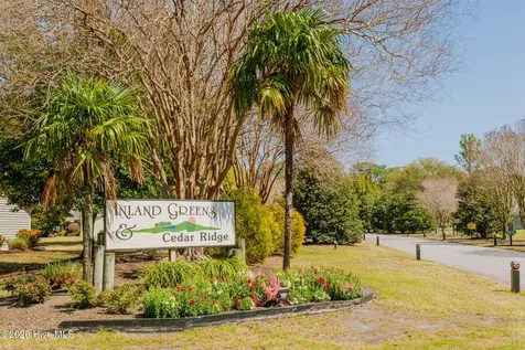 211 Inland Greens Circle Wilmington NC 28405