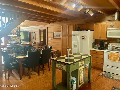 554 N Horsepen Road Harrells NC 28444
