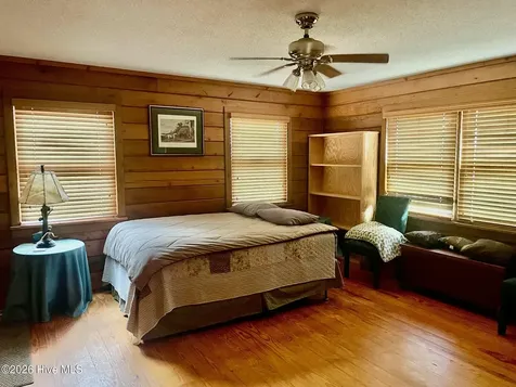 554 N Horsepen Road Harrells NC 28444