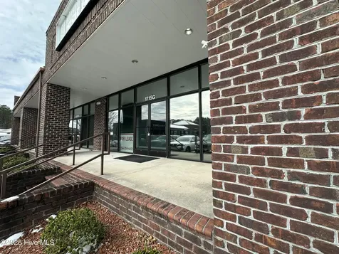 1715 Country Club Road Jacksonville NC 28546