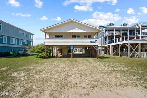 508 W Beach Drive Oak Island NC 28465