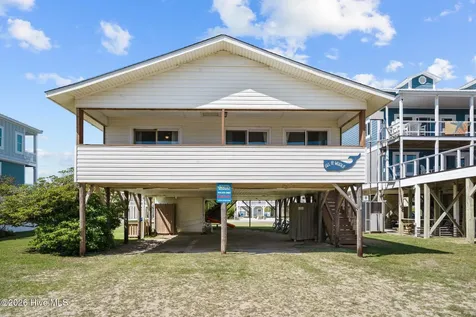 508 W Beach Drive Oak Island NC 28465