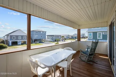 508 W Beach Drive Oak Island NC 28465