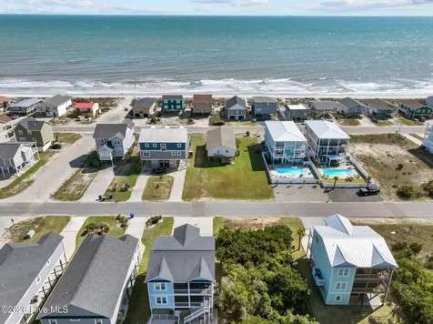 508 W Beach Drive Oak Island NC 28465