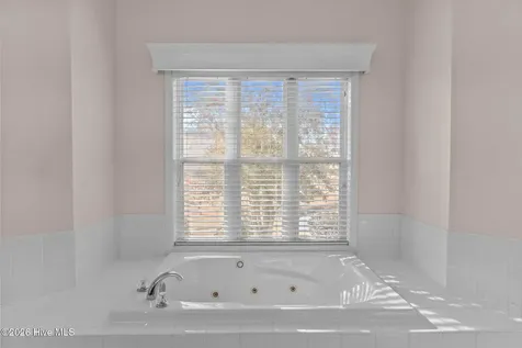 3810 River Front Place Wilmington NC 28412