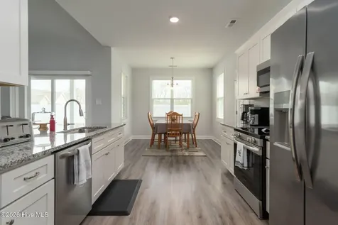610 Bright Harvest Drive Maysville NC 28555