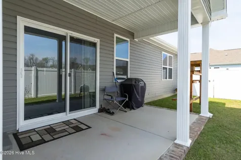610 Bright Harvest Drive Maysville NC 28555
