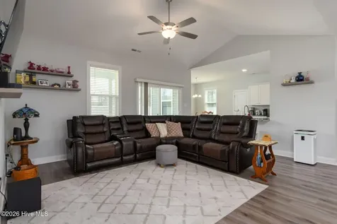 610 Bright Harvest Drive Maysville NC 28555