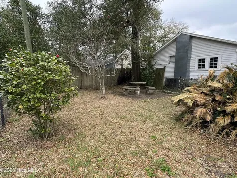819 S 7th Street Wilmington NC 28401