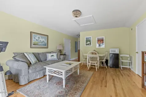 568 Seashore Drive Atlantic NC 28511