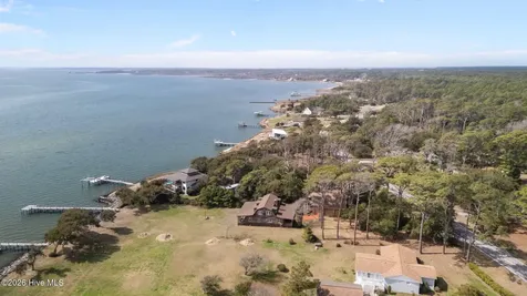 568 Seashore Drive Atlantic NC 28511