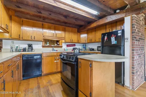 568 Seashore Drive Atlantic NC 28511