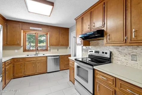 618 Chelsea Drive Sanford NC 27332