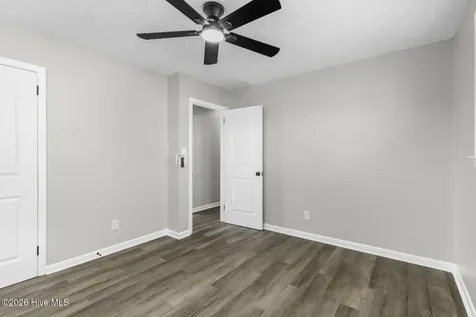 61 Dixie Trail Jacksonville NC 28546