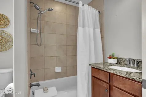 7109 Rock Creek Circle Wilmington NC 28405